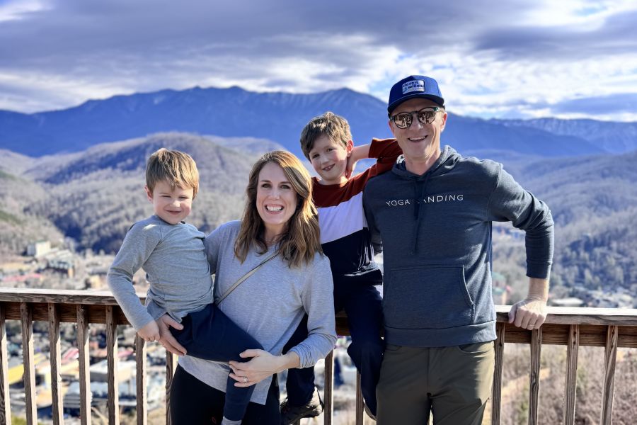 Read More - A BRIGHT Valentine's Day with the Trimble Family